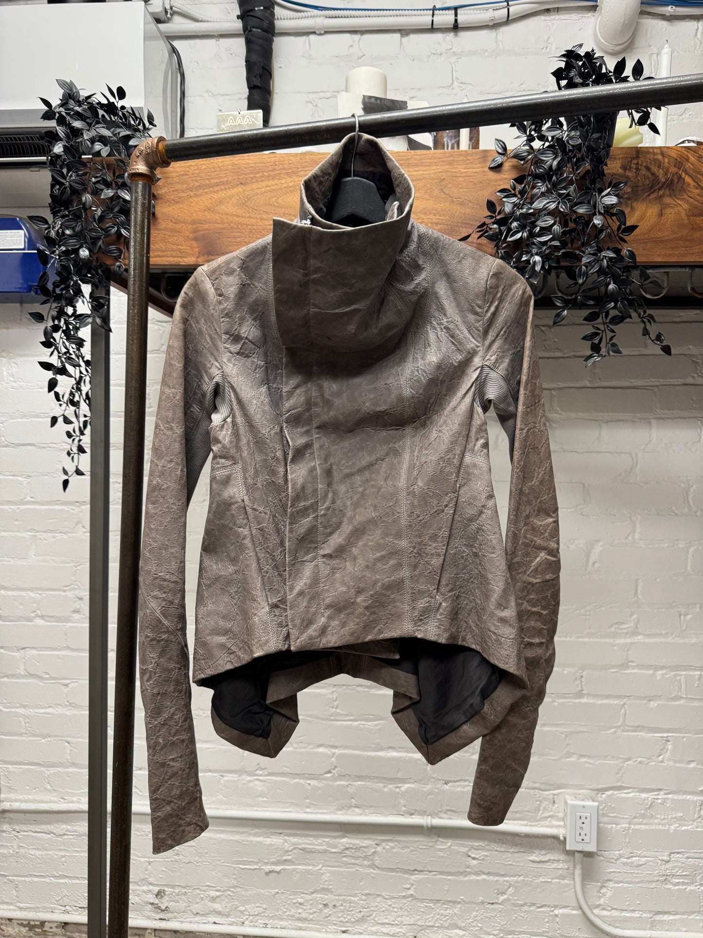 SS2010 Rick Owens ‘Naska’ Brown Lambskin Leather High-Neck Jacket