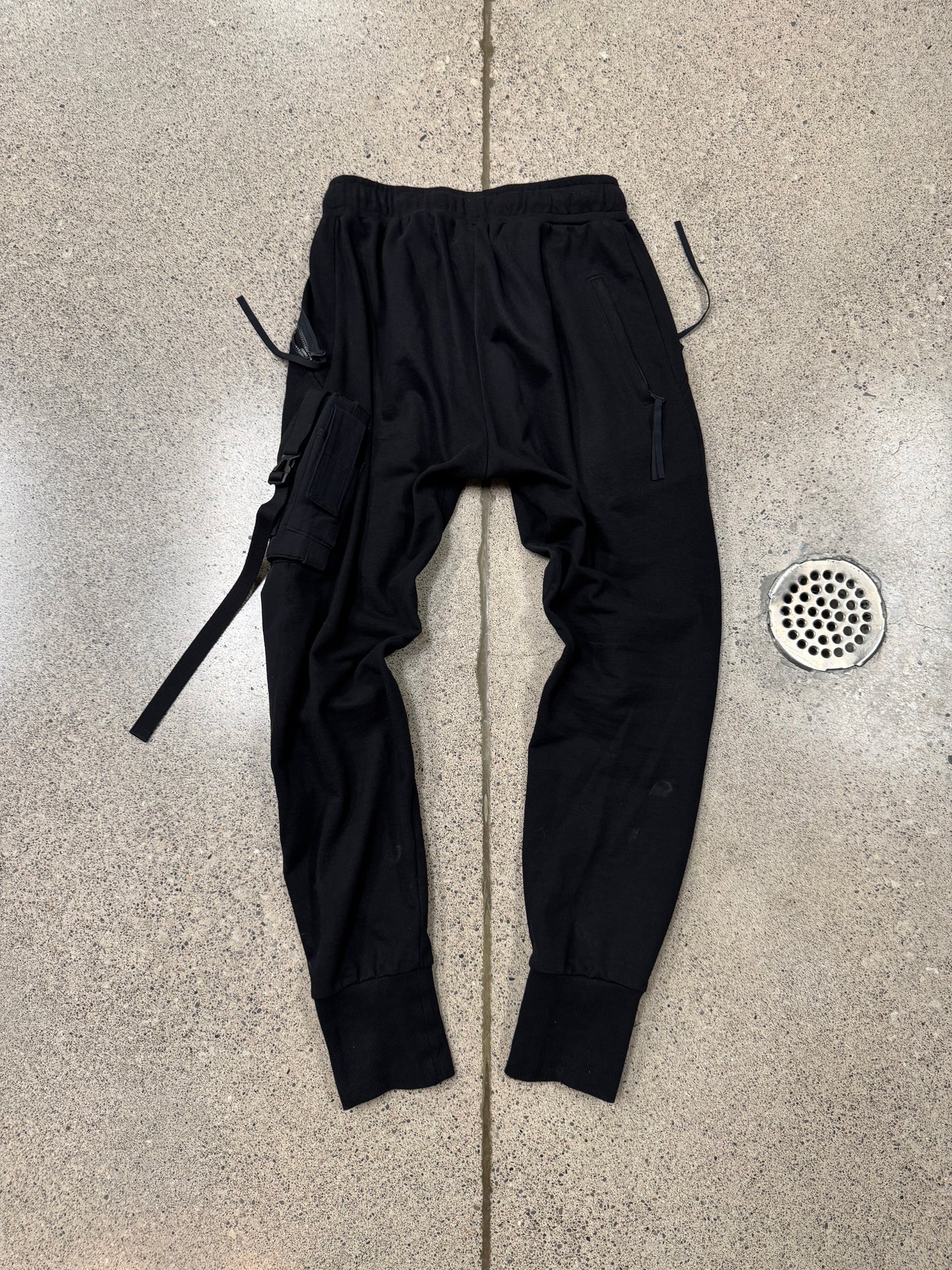 SS2018 Julius 3D Exposed Cargo Pocket Sweatpants