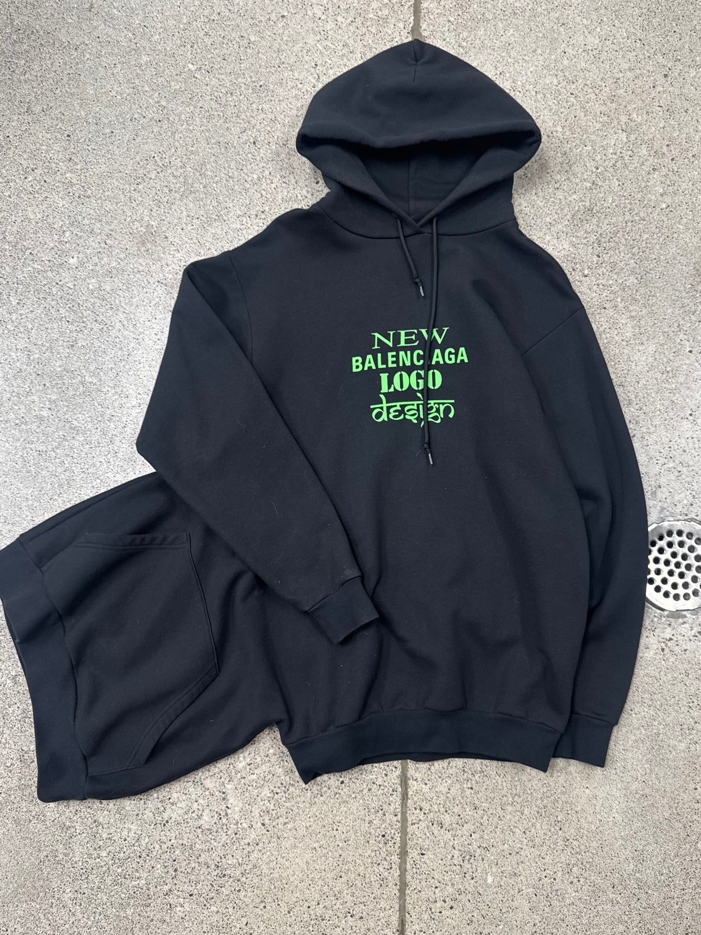 Balenciaga ‘New Logo’ Pullover Hoodie
