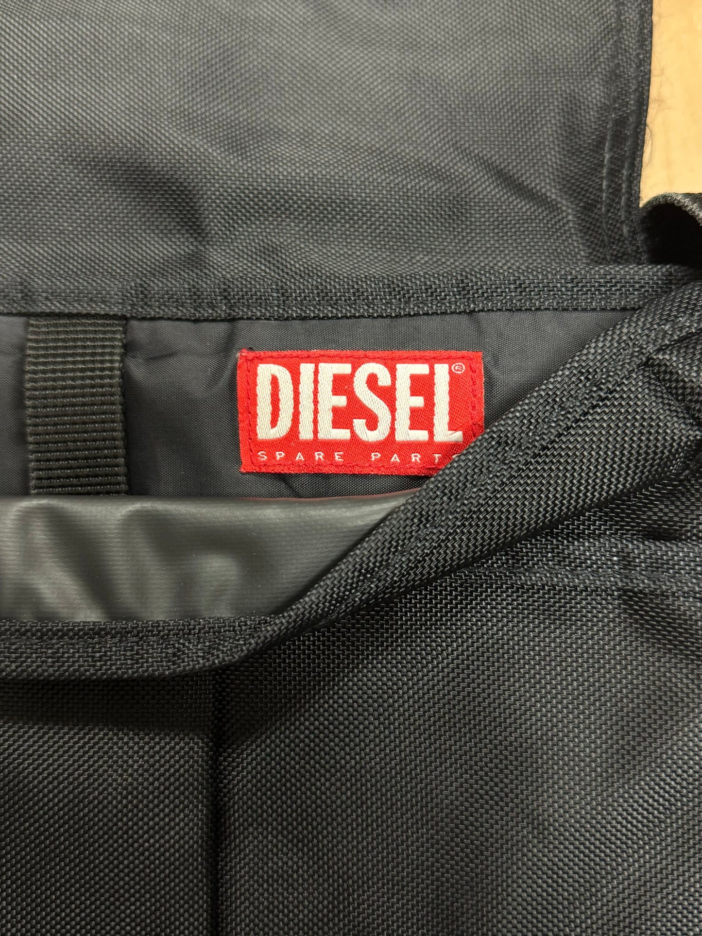 2000s Diesel ‘Small Parts’ Black Crossbody Sling Bag