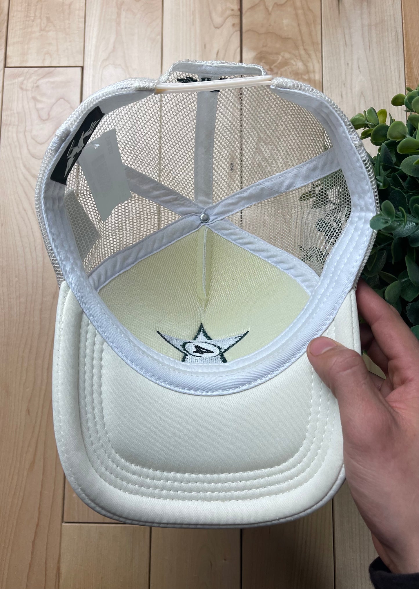 4YE Snapback Star Logo Trucker Hat