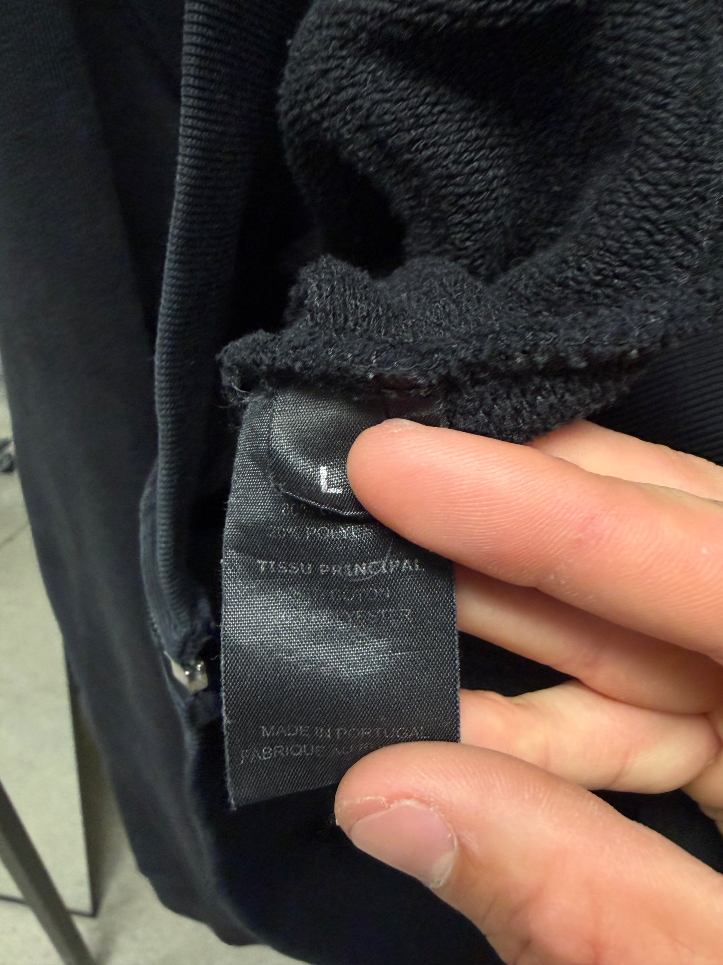 AW2017 Vetements ‘11 Inch Gun Club’ Black Zip-Up Hoodie