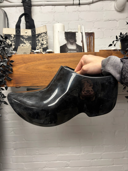 Balenciaga ‘Technoclog’ Shiny Effect Black Platform Mules