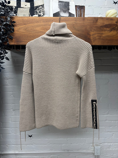 AW2006 Gucci by Frida Giannini Cable Knit Turtleneck Sweater with Bondage Strap Sleeves