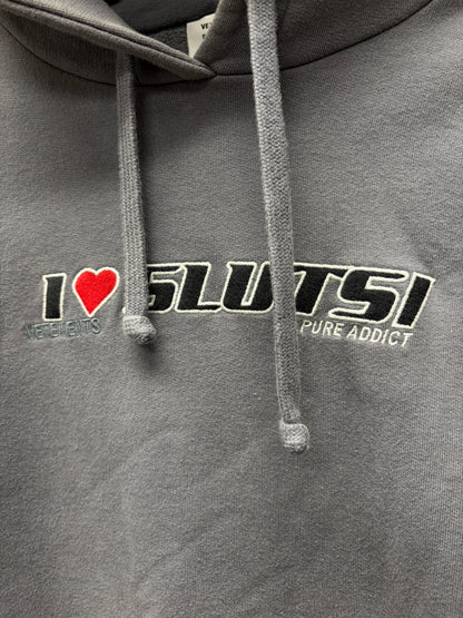 AW2019 Vetements ‘I ❤️ Sluts’ Grey Embroidered Logo Pullover Hoodie