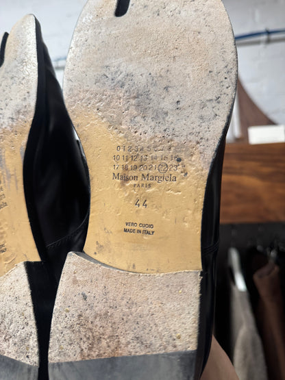 Maison Margiela ‘Tabi’ Split Toe Leather Derbies