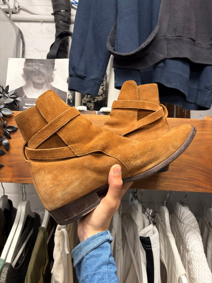 Saint Laurent by Hedi Slimane ‘Jodhpur’ Pointed Toe Chelsea Boots