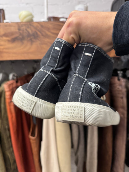 Maison Margiela ‘Tabi’ Split Toe High Top Sneakers