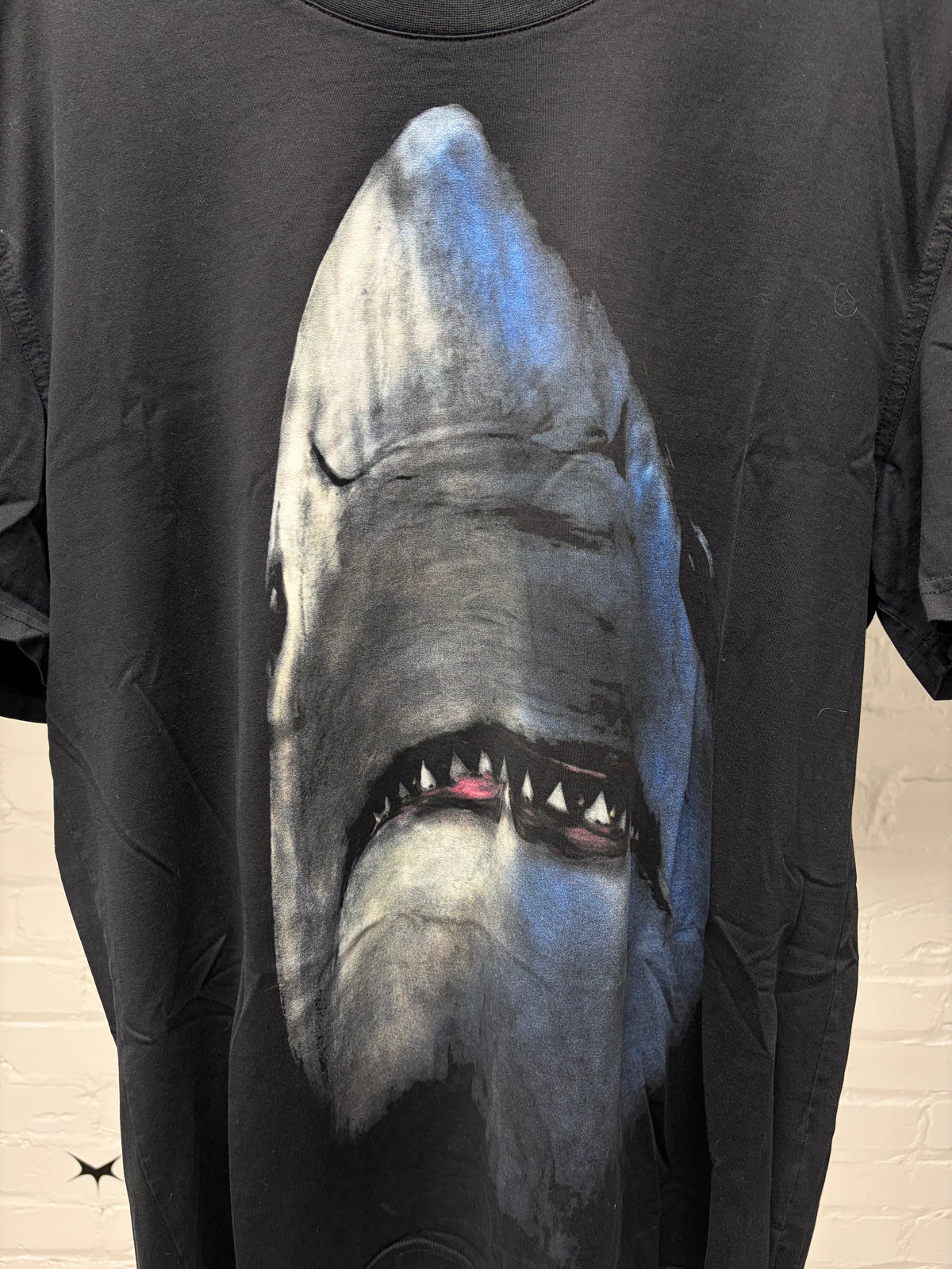 SS2016 Givenchy by Ricardo Tisci ‘Shark’ Black Graphic T-Shirt