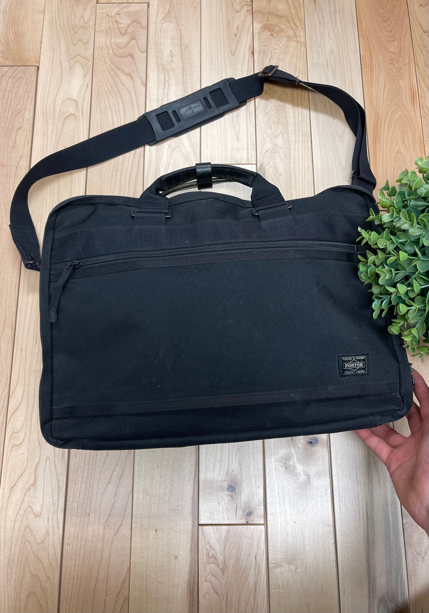 Porter Crossbody Laptop Full Size Crossbody/Messenger Bag