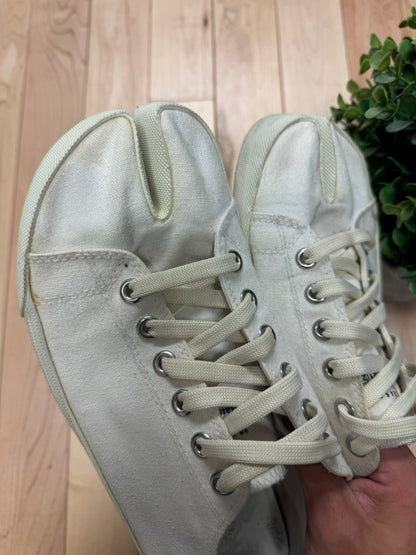 Maison Margiela Tabi Split Toe Low Top Sneakers