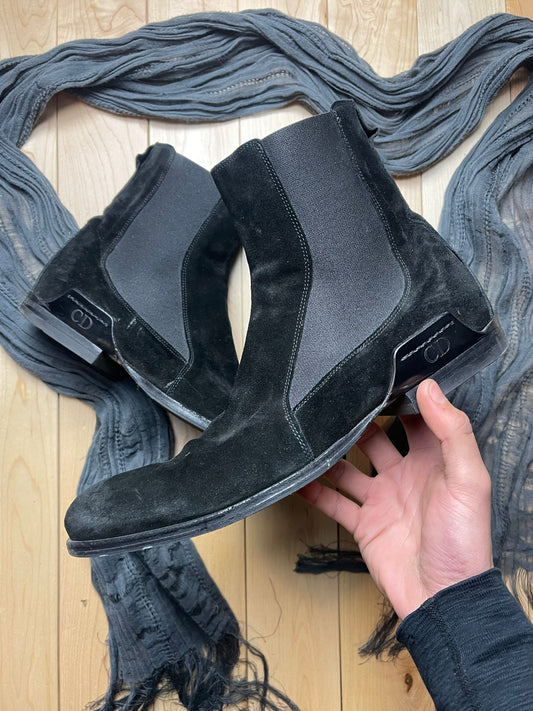 Dior Homme Suede Chelsea Bootsz