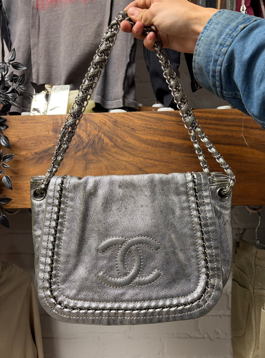 Chanel Metallic Silver ‘Accordion’ Deerskin Leather Flap Bag