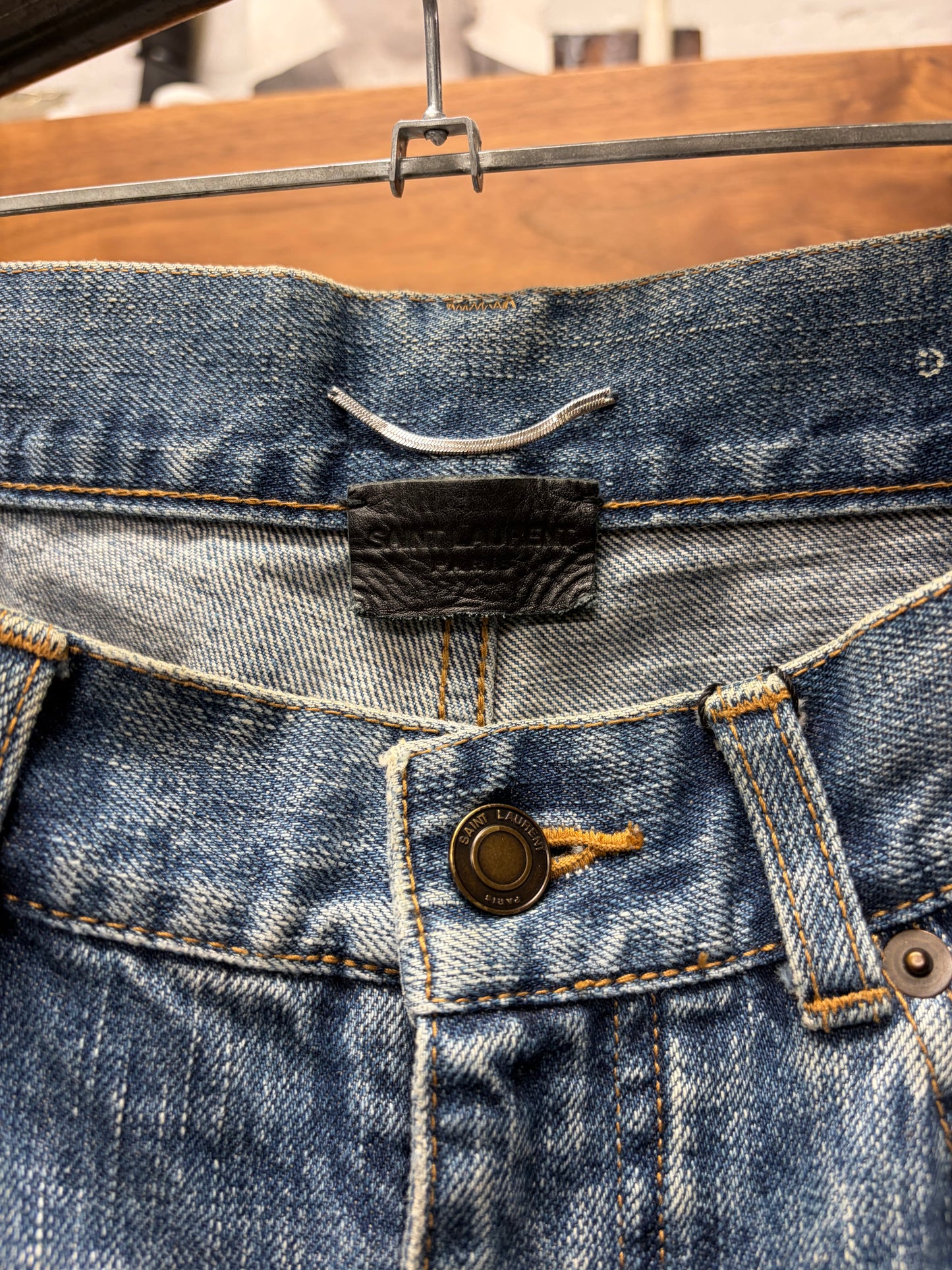 2018 Saint Laurent ‘D02’ Distressed Blue ‘Knee-Rip’ Skinny Jeans