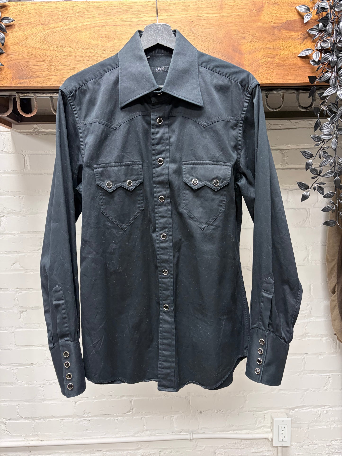 2000s Gucci Western Button Snap Black ‘Double Chest Pocket’ Collared Shirt