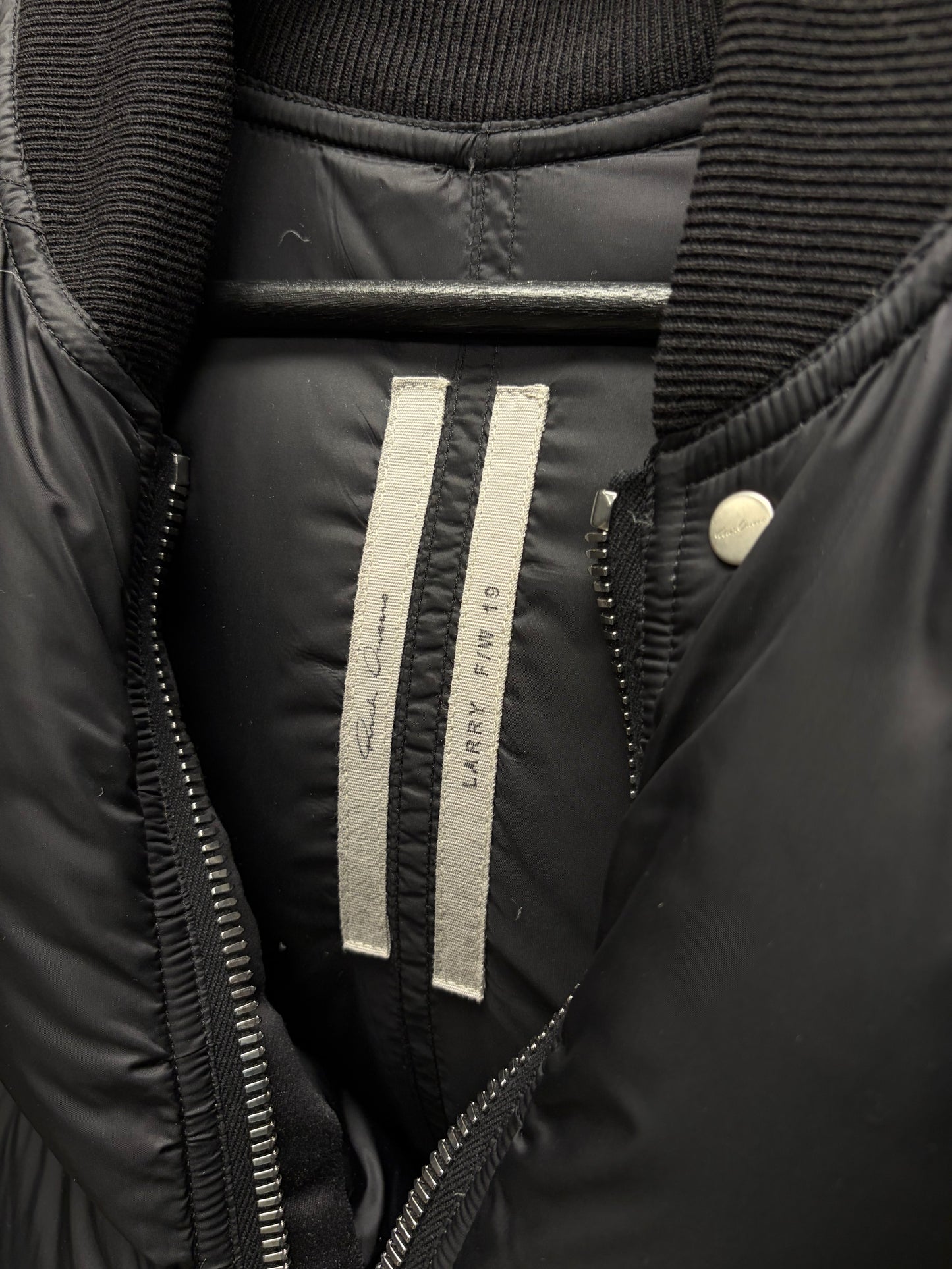 AW2019 Rick Owens ‘Larry’ Shoulder Strap Down Filled Black Puffer Jacket