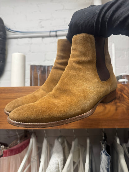 Saint Laurent Brown Suede ‘Chelsea’ Low Heel Boots