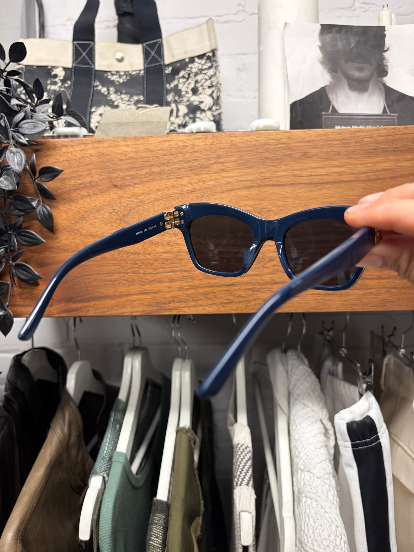 Balenciaga ‘BB0132S’ Cat Eye Sunglasses