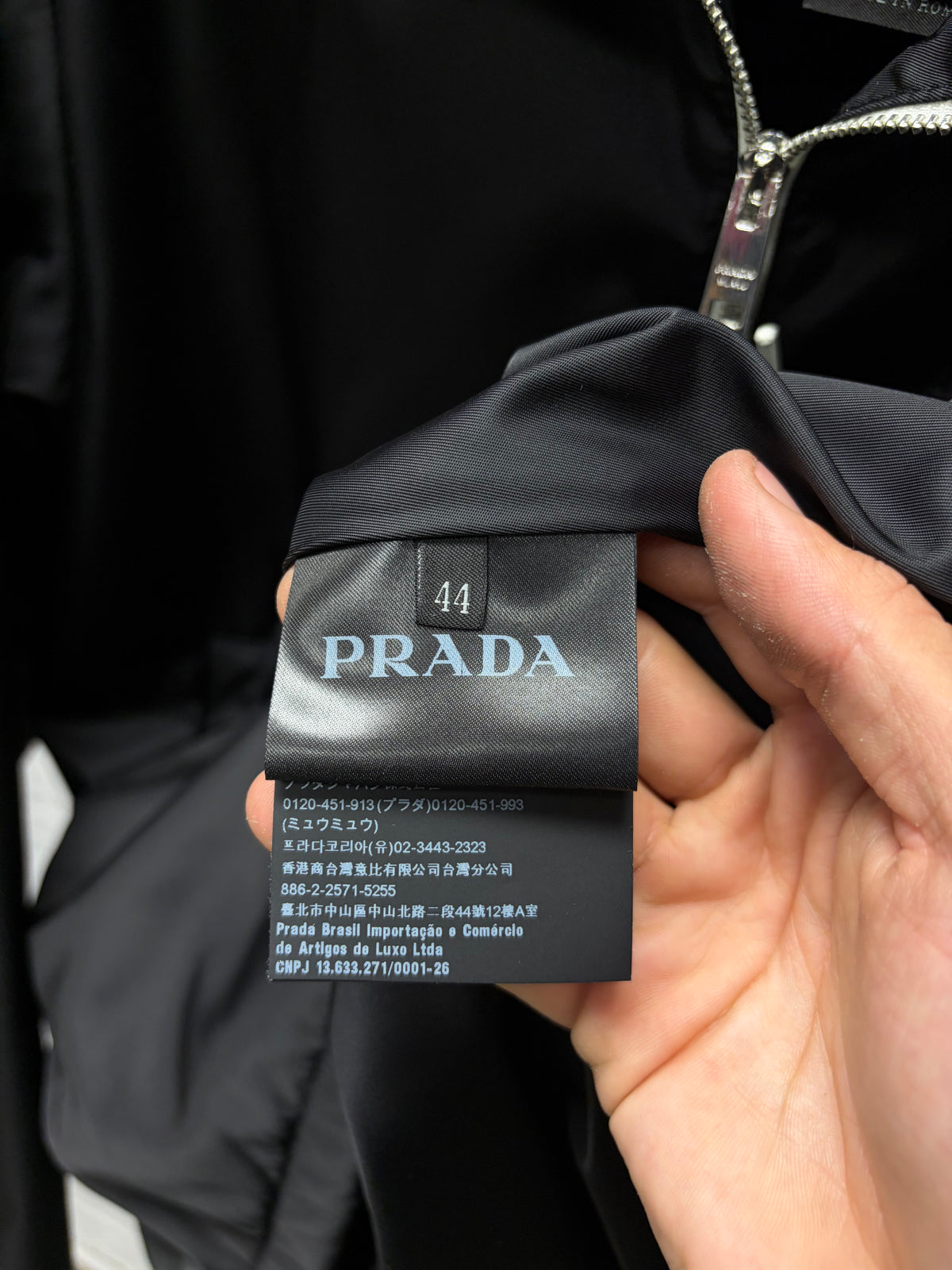 2019 Prada Black Gabardine Nylon Half-Zip Windbreaker Jacket With Ribbed Collar