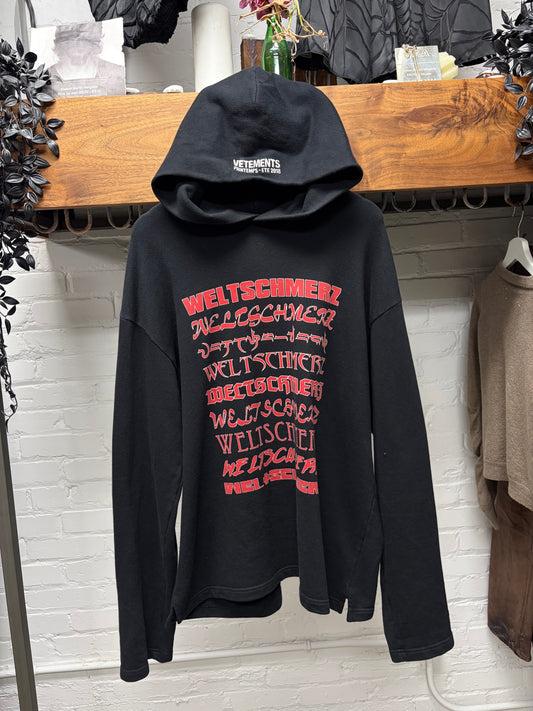 SS2018 Vetements ‘Zurich’ Black/Red Pullover Hoodie