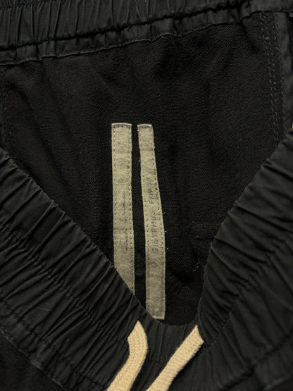 AW2018 Rick Owens ‘Sisyphus’ Lightweight Black 3/4 Length Drop Crotch Pants