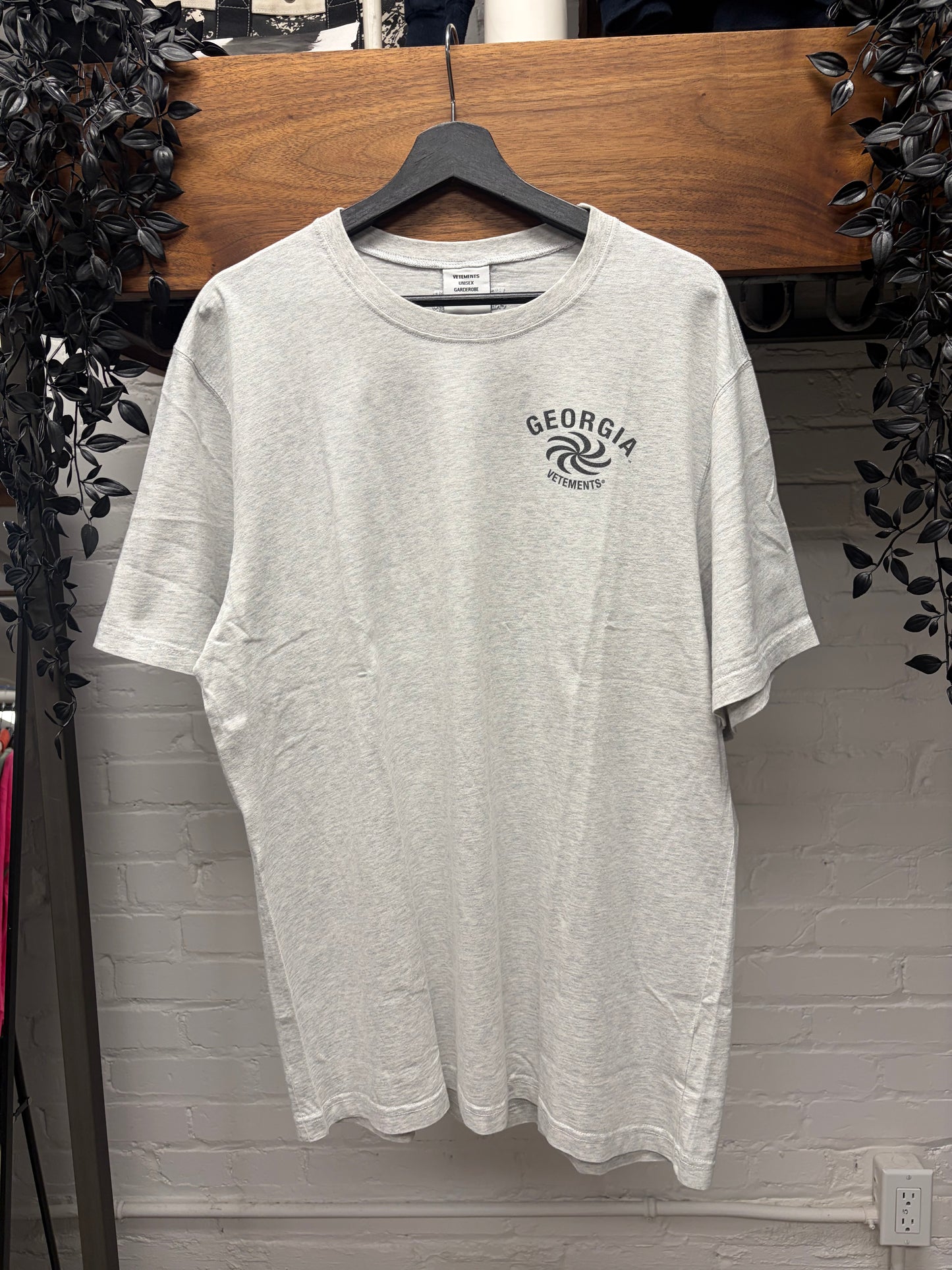 SS2019 Vetements ‘Georgia’ Grey Short Sleeve Shirt