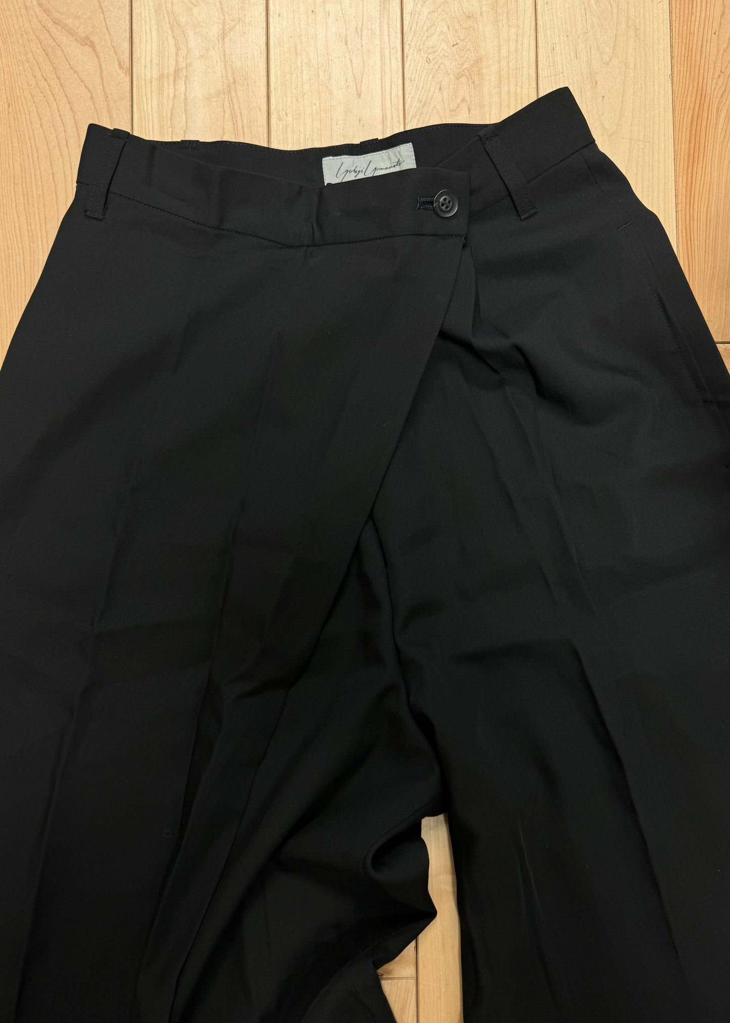 Yohji Yamamoto Switching Leg Opening 3/4 Length Pants