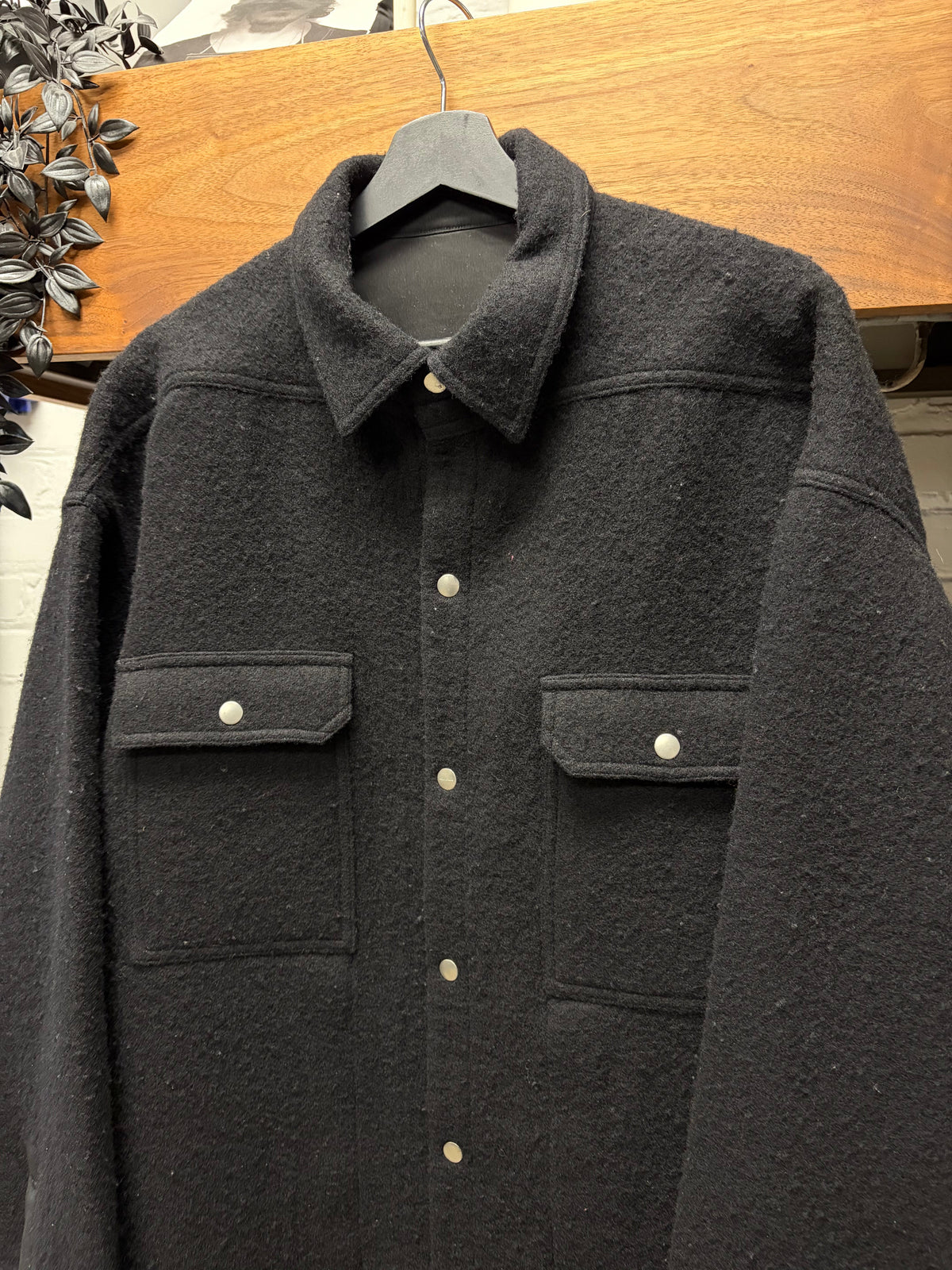 AW2023 Rick Owens ‘Luxor’ Virgin Wool ‘Shoulder Strap’ Black Button Snap Overshirt