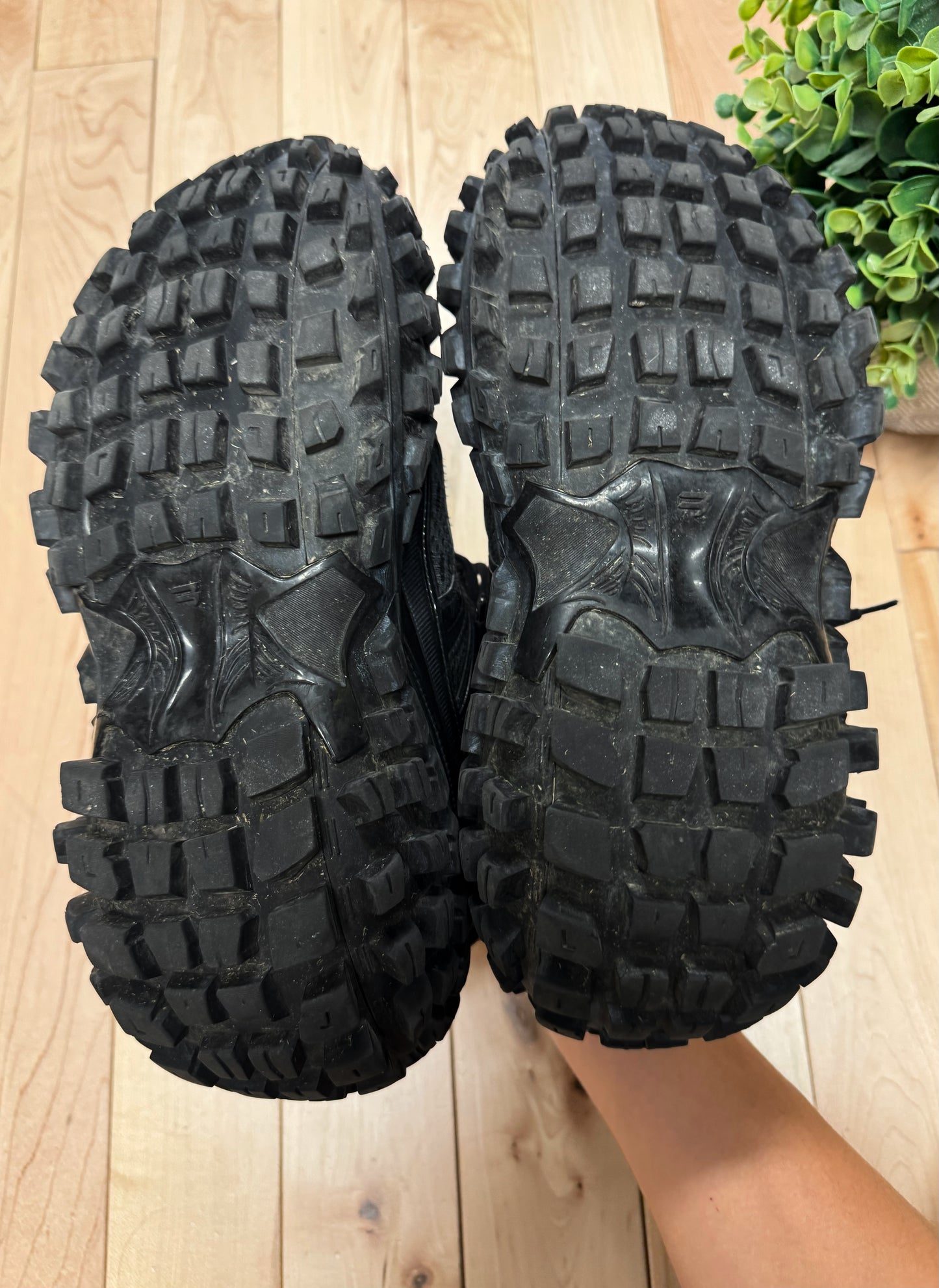 Balenciaga ‘Defender’ Tire Tread Black Low Top Sneakers