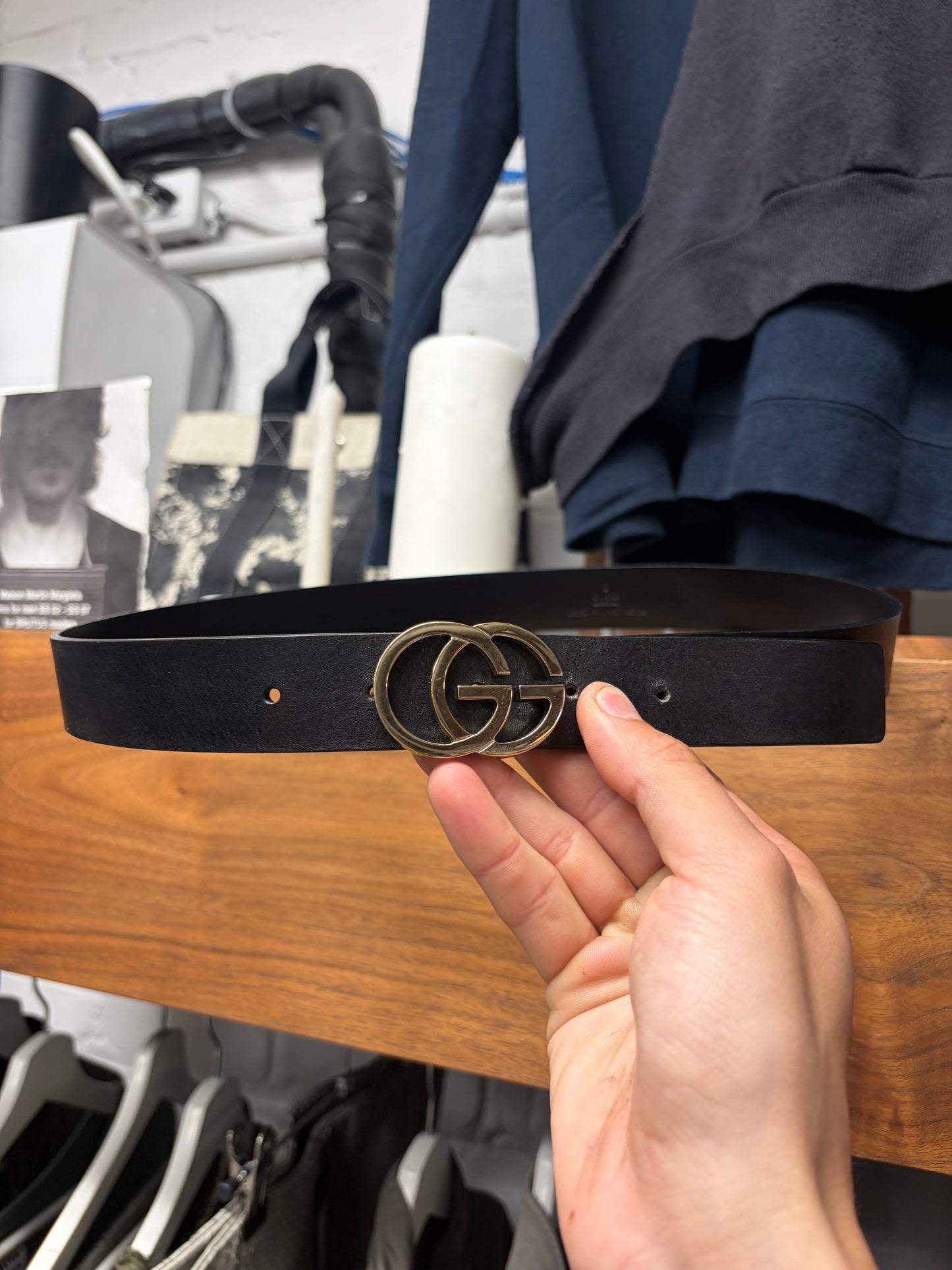 Vintage 90s Gucci GG Interlock Logo ‘Minimal’ Black Leather Belt