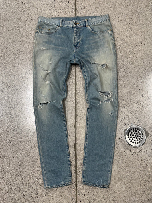 2018 Saint Laurent ‘D02’ Light Wash Distressed Skinny Jeans