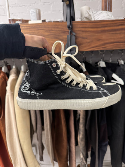 Maison Margiela ‘Tabi’ Split Toe High Top Sneakers