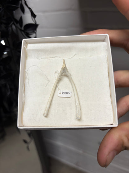 2005 Maison Martin Margiela Painted White ‘Wishbone’ Friends and Family Gift