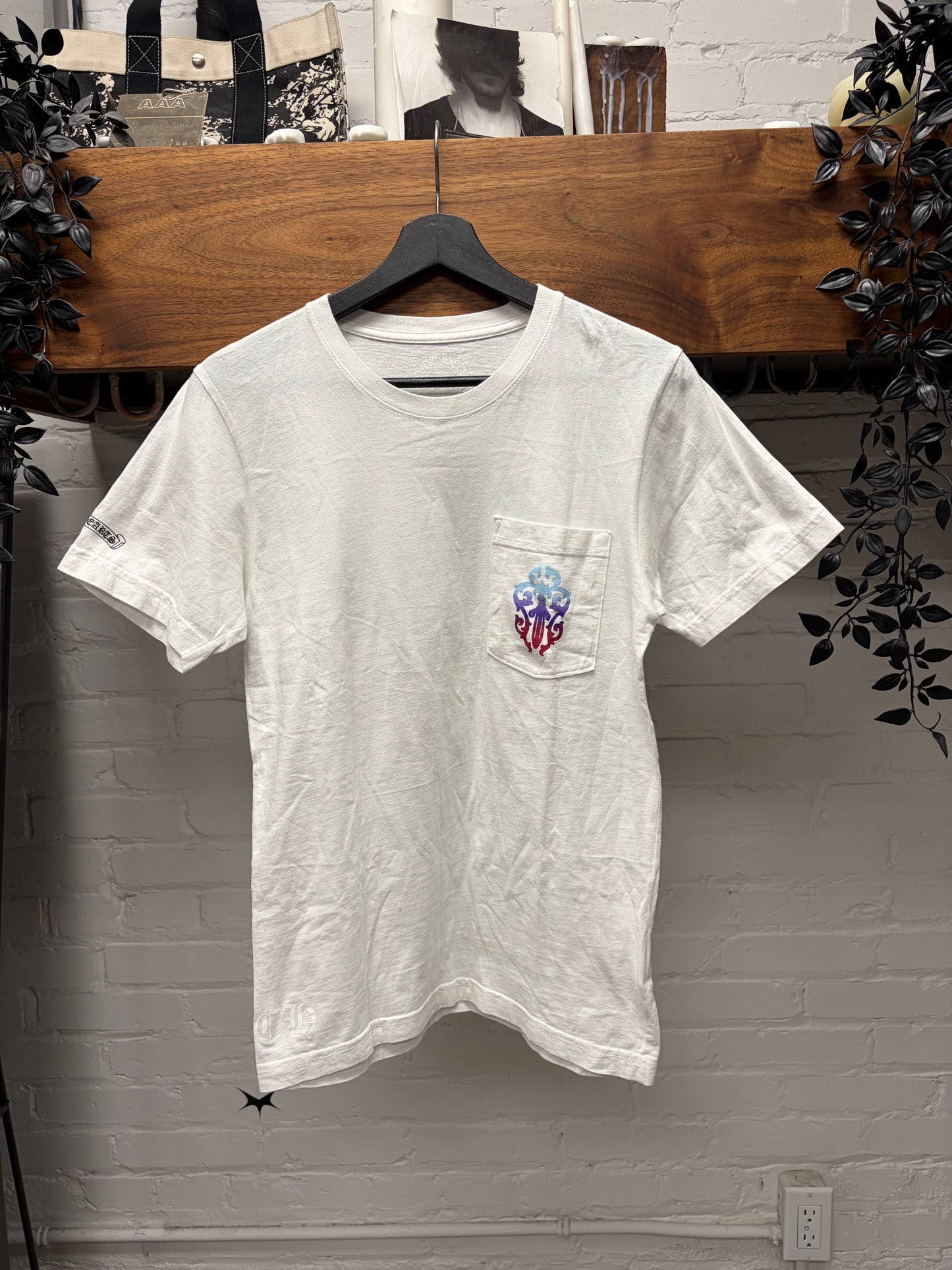 Chrome Hearts Gradient ‘Dagger Vine’ Logo T-Shirt
