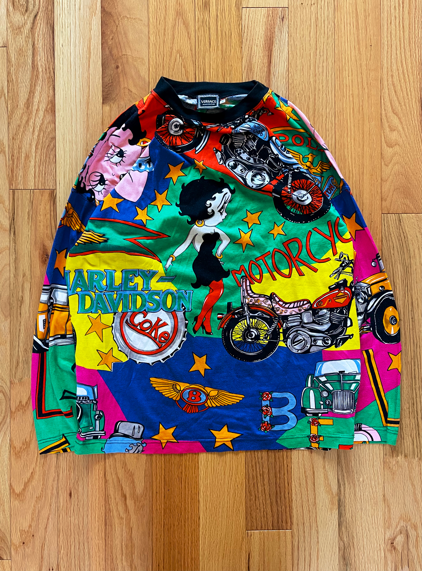 Spring Summer 1991 Versace ‘Pop Art’ Betty Boop Long Sleeve and Pleated Shorts.