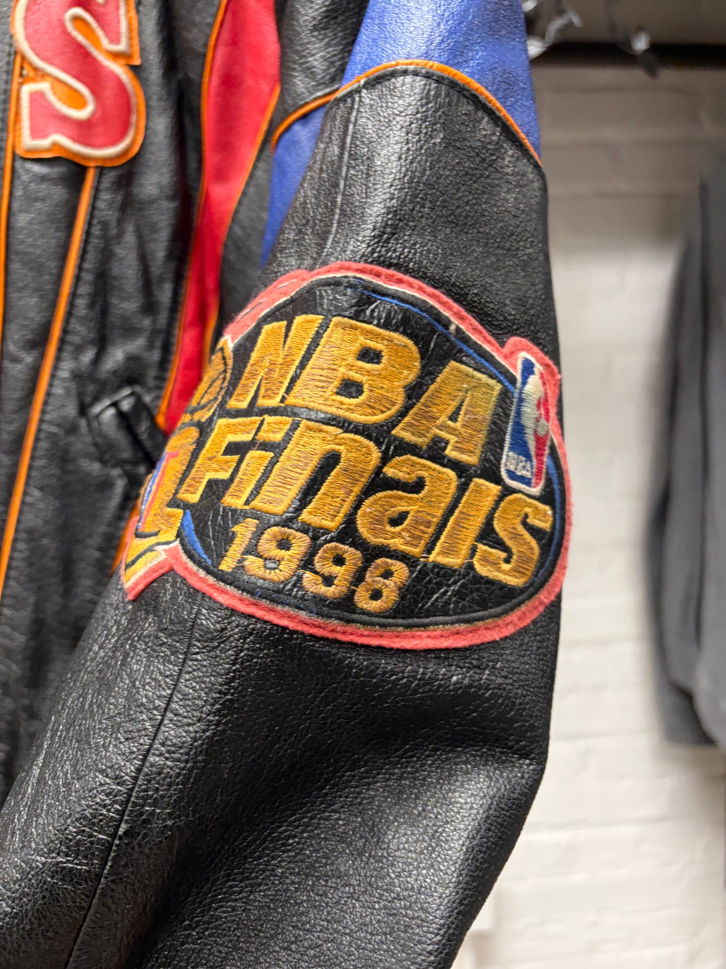 1998 Jeff Hamilton ‘Chicago Bulls’ Leather Championship Jacket