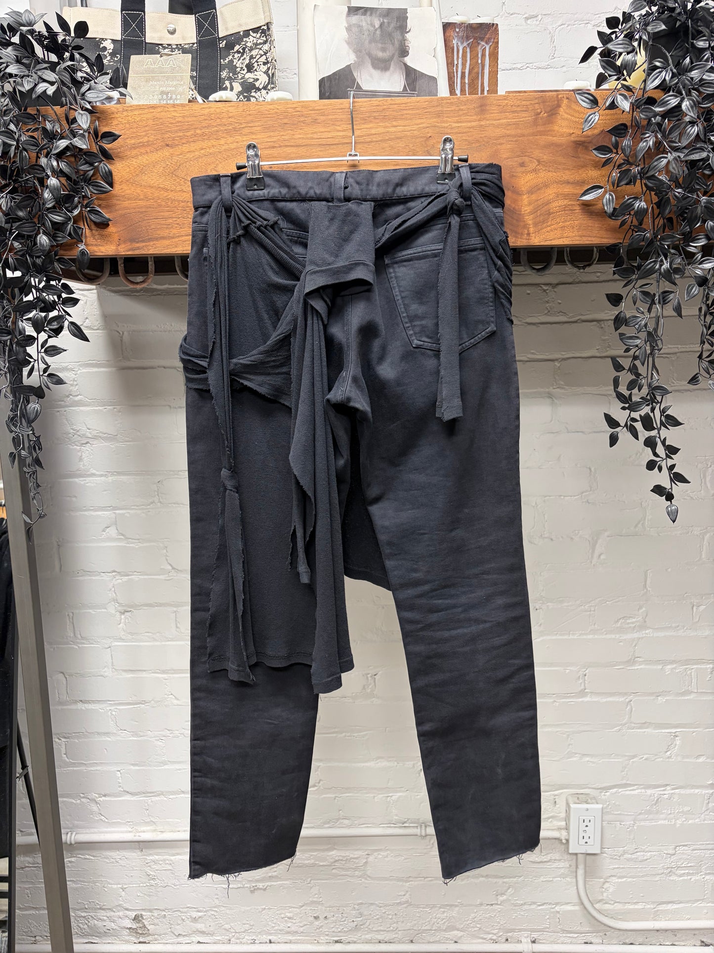 AW2004 Raf Simons Waves ‘Body Snatchers’ T-Shirt Draped Reconstructed Black ‘Zombie’ Denim