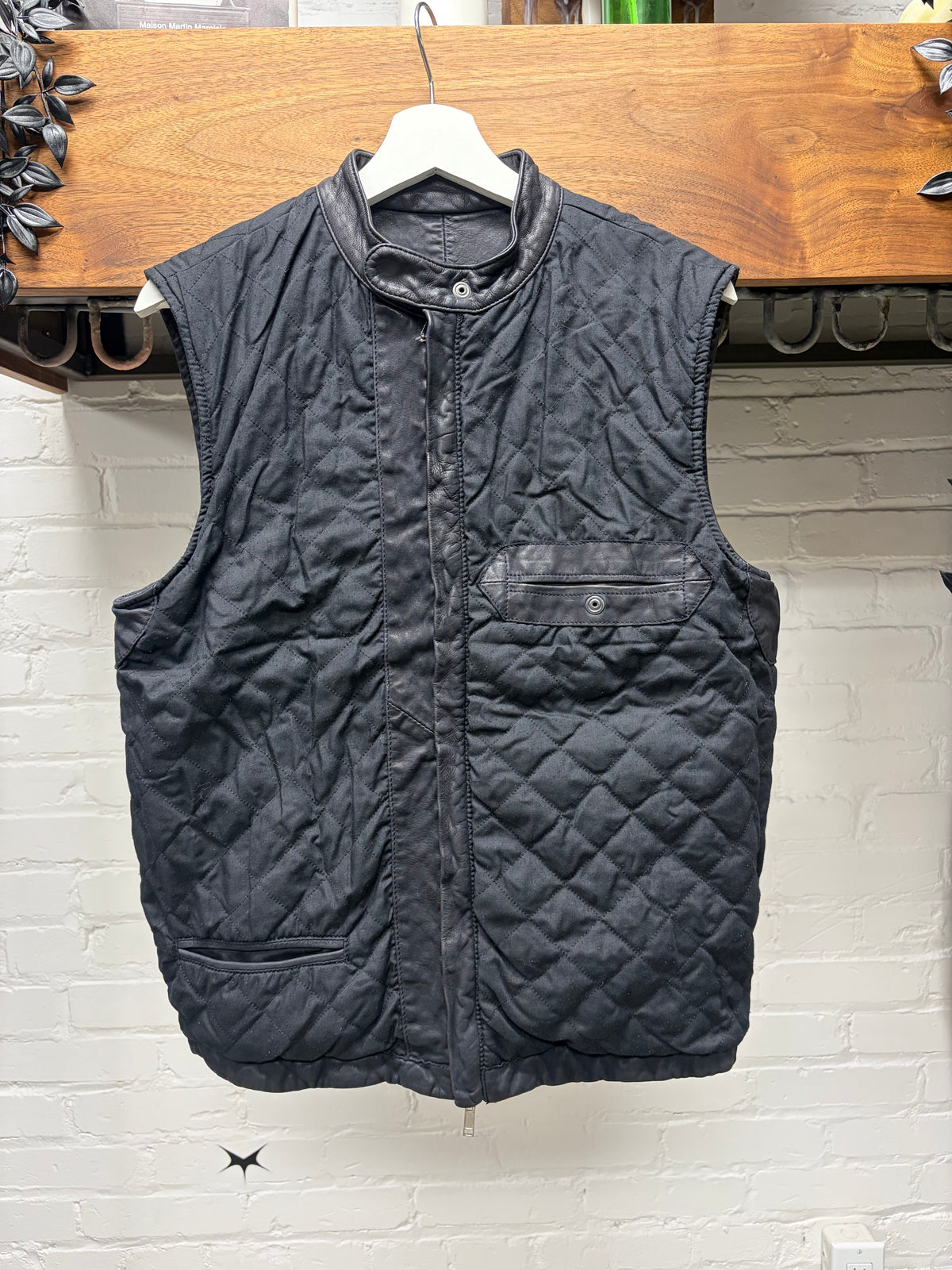 Maison Martin Margiela Reversible Black Waxed/Quilted Cotton Vest