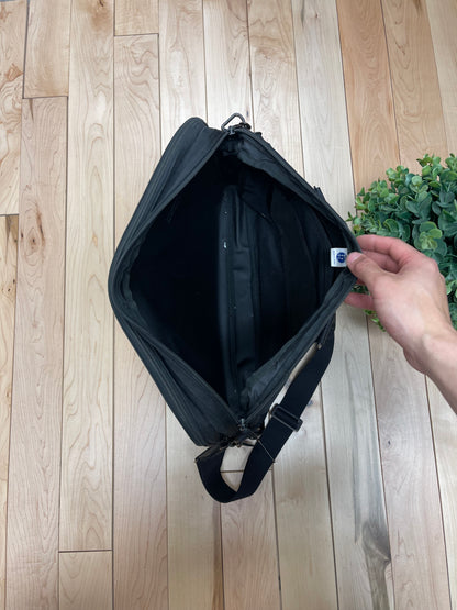 Porter Crossbody Laptop Full Size Crossbody/Messenger Bag