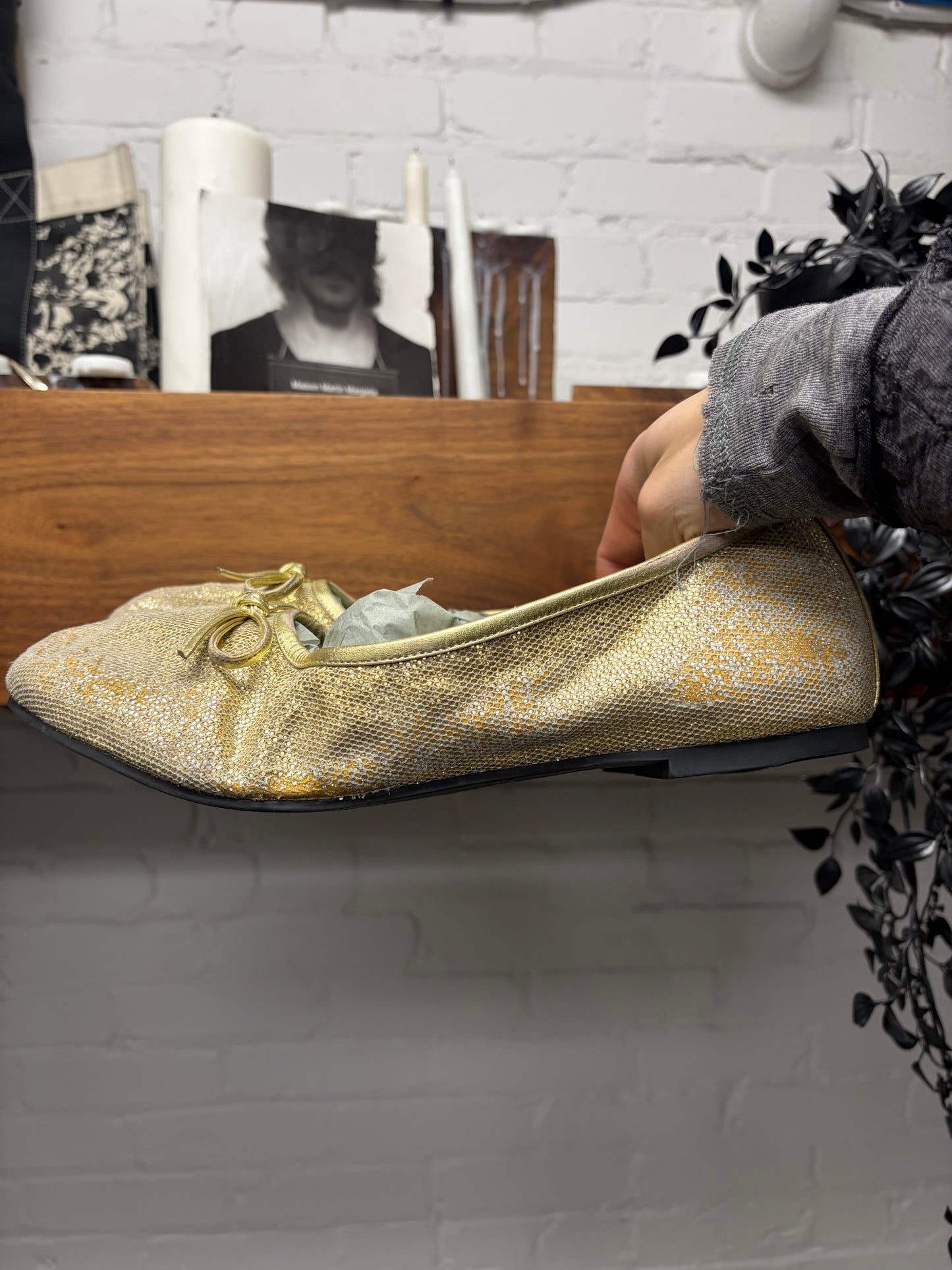 Balenciaga ‘Leopold’ Men’s Gold Ballerina Flat Low Top Sneakers