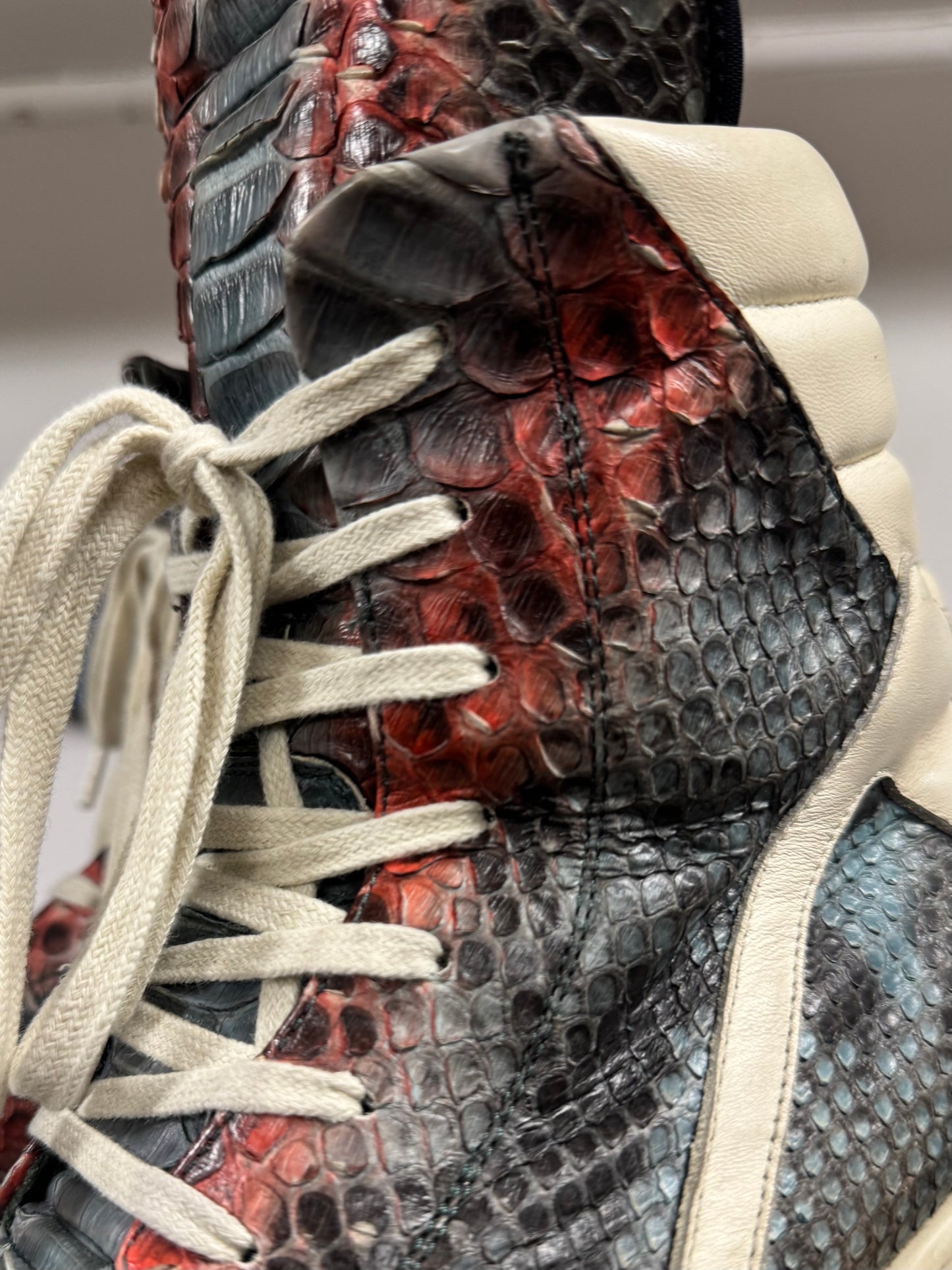 AW2022 Rick Owens Genuine Python Skin ‘Strobe’ Geobaskets