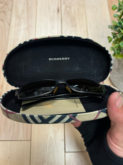 Burberry ‘Nova Check’ Silver/Black Rectangle Sunglasses
