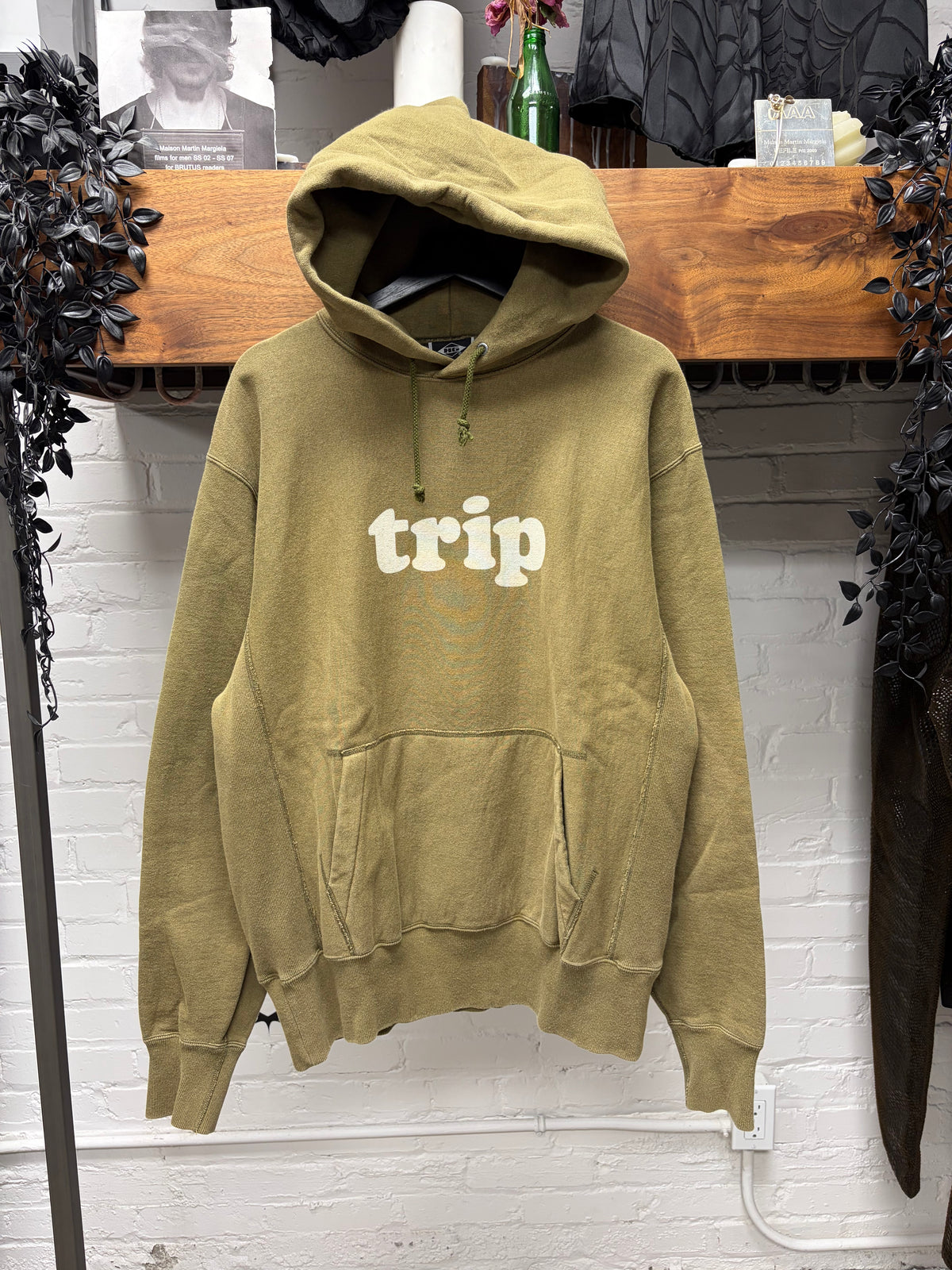 2000s Hysteric Glamour ‘Trip’ Faded Green/White Pullover Hoodie