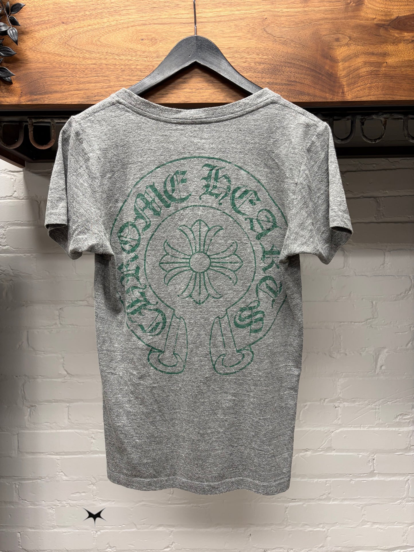 Chrome Hearts Grey/Green ‘Horseshoe Logo’ V-Neck T-Shirt