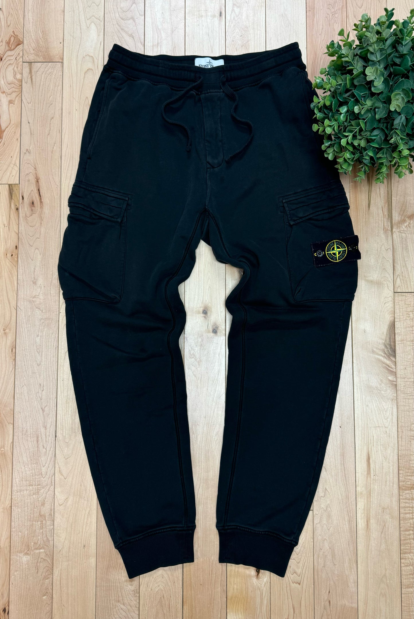 Stone Island Badge Logo Black Cargo Sweatpants