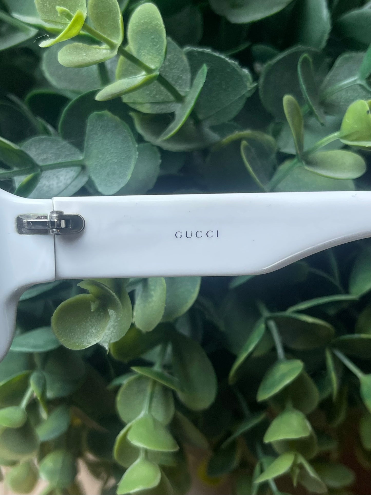 Gucci White Plate Logo Sunglasses