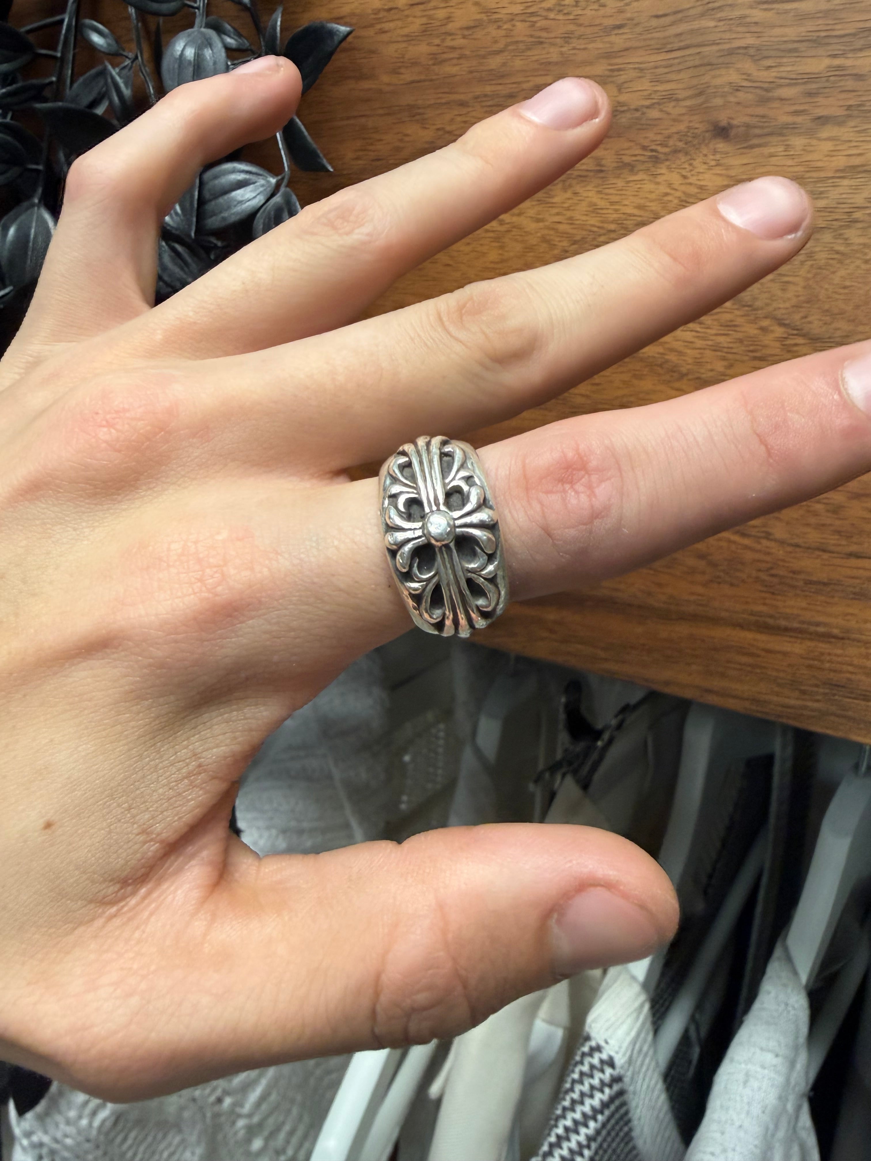 Chrome Hearts 'Floral Cross' 925 Silver Ring – Alex Maxamenko