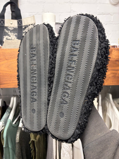 Balenciaga ‘Campaign Logo’ Black Fuzzy Slides