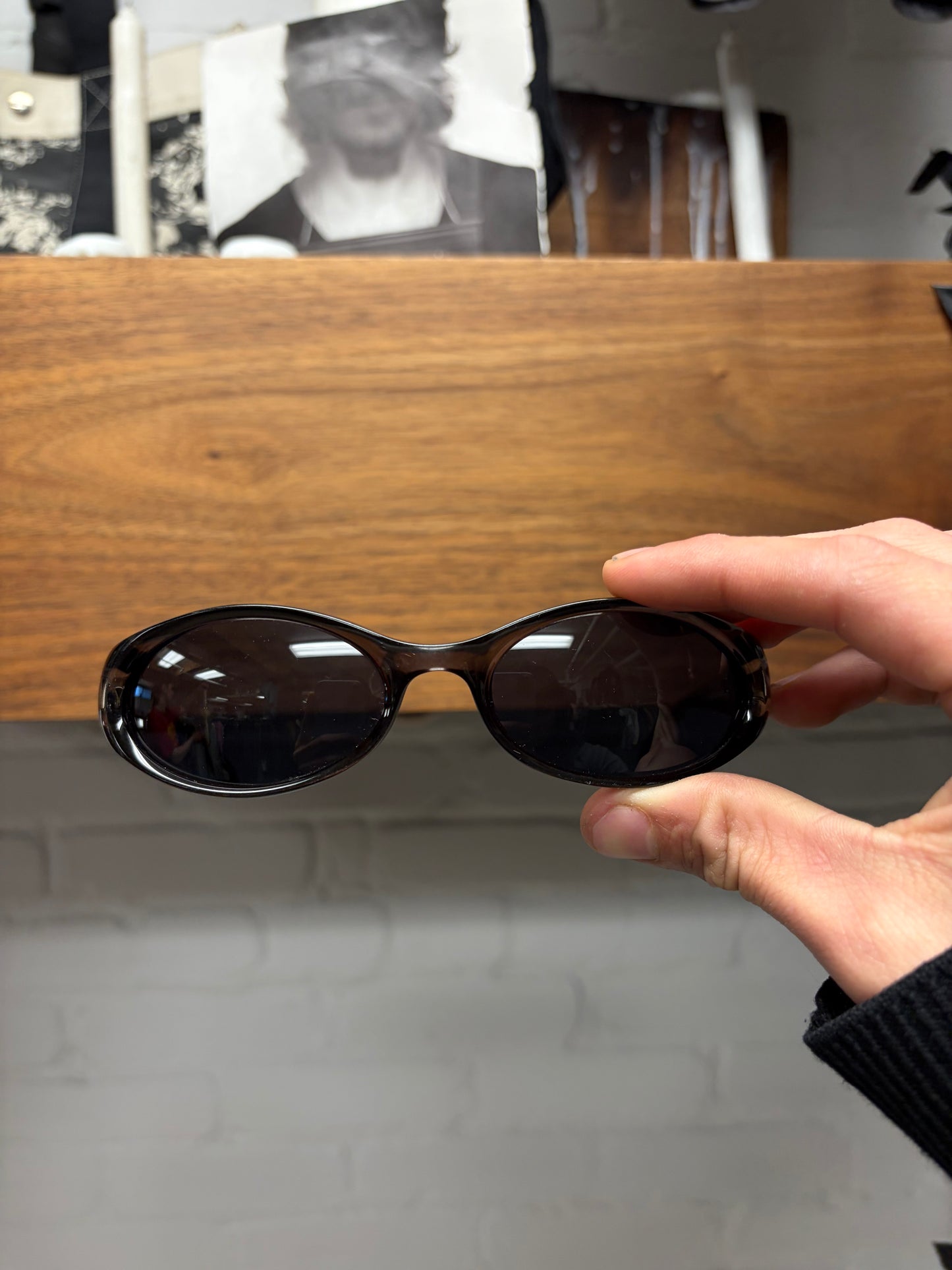 Vintage Gucci Black Oval Frame Shape Sunglasses