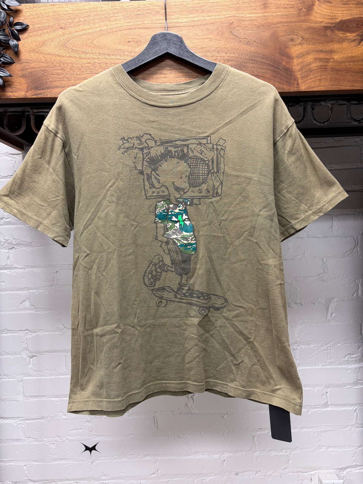 SS2001 Undercover ‘Chaotic Discord’ Green ‘Alien Skater’ Faded Green Graphic T-Shirt